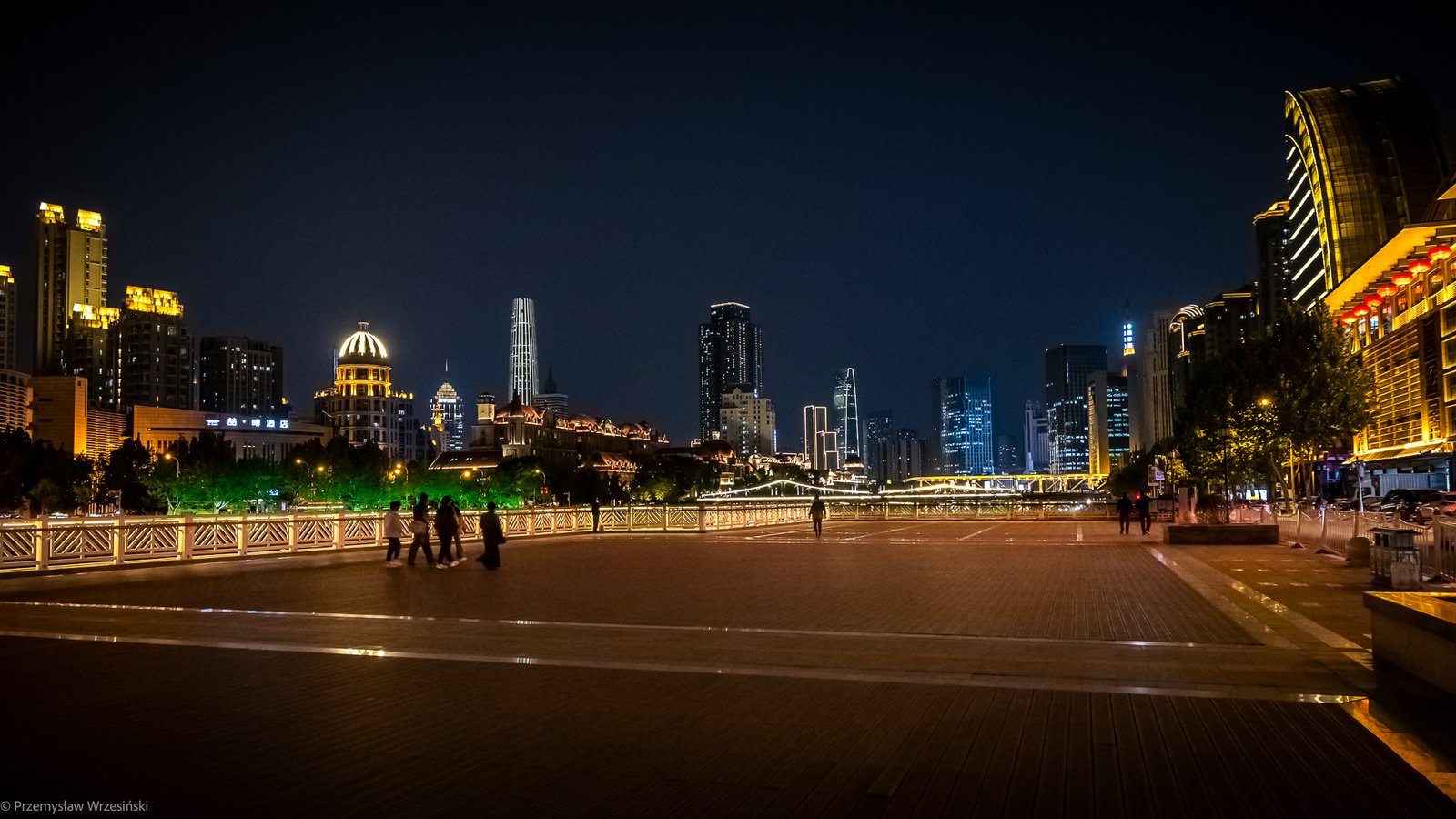 _WRZ5572-HDR