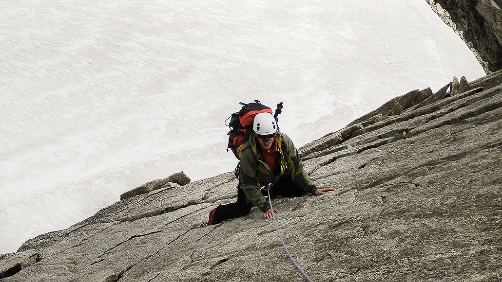 Le Tour Ronde – Wall